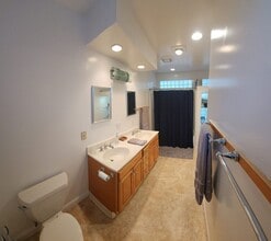 155 Vía Del Sol in Walnut Creek, CA - Building Photo - Building Photo