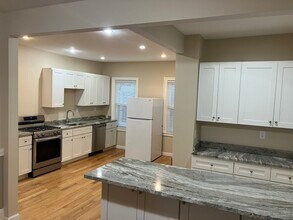 64 Parkton Rd, Unit 2 in Boston, MA - Building Photo - Building Photo