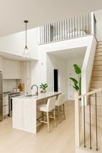 Grâce Rentals in Montréal, QC - Building Photo - Building Photo