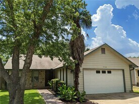9746 Anderson Village Dr in Austin, TX - Building Photo