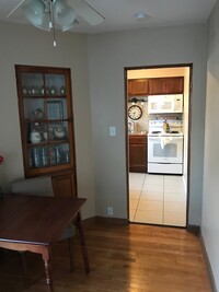 2554 N Wauwatosa Ave, Unit 4 photo'