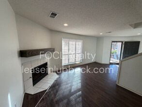 8302 Raleigh Ave in Lubbock, TX - Building Photo - Building Photo