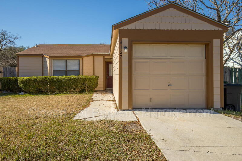 4127 Frontier Sun in San Antonio, TX - Building Photo