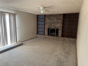3706 Martingale Dr in Kingman, AZ - Building Photo - Building Photo