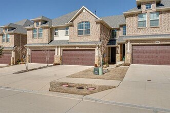 2725 Splendor Ln in Little Elm, TX - Building Photo - Building Photo