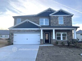 6939 Chester St in Fairburn, GA - Building Photo