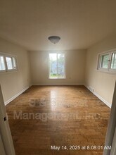717 N Sycamore St in Lansing, MI - Building Photo - Building Photo
