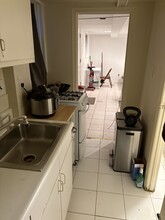 9022 70th Dr, Unit Studio in Forest Hills, NY - Foto de edificio - Building Photo