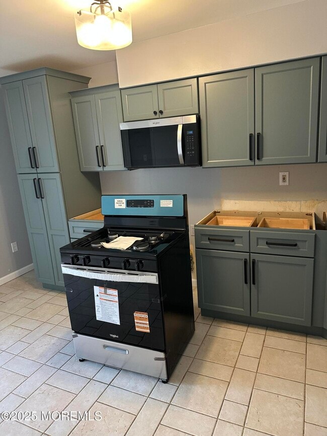 105 Creek Rd in Brick, NJ - Building Photo - Building Photo