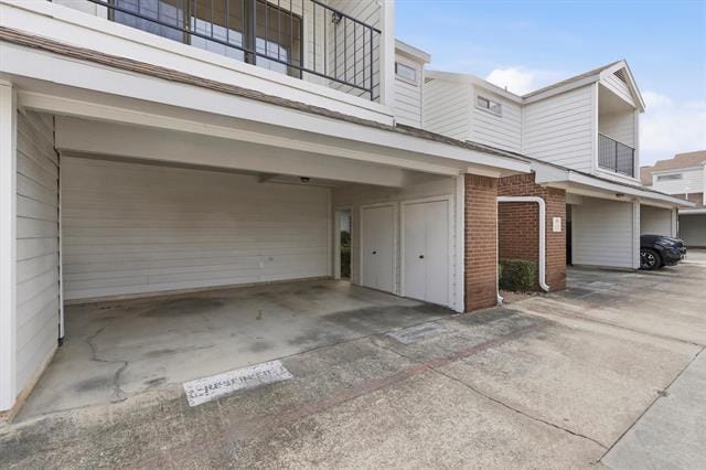 5100 Verde Valley Ln in Dallas, TX - Building Photo - Building Photo