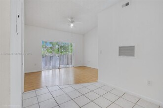 1851 NW 96th Terrace in Pembroke Pines, FL - Building Photo - Building Photo