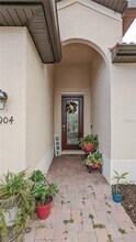 9904 Hilltop Dr in Venice, FL - Building Photo - Building Photo