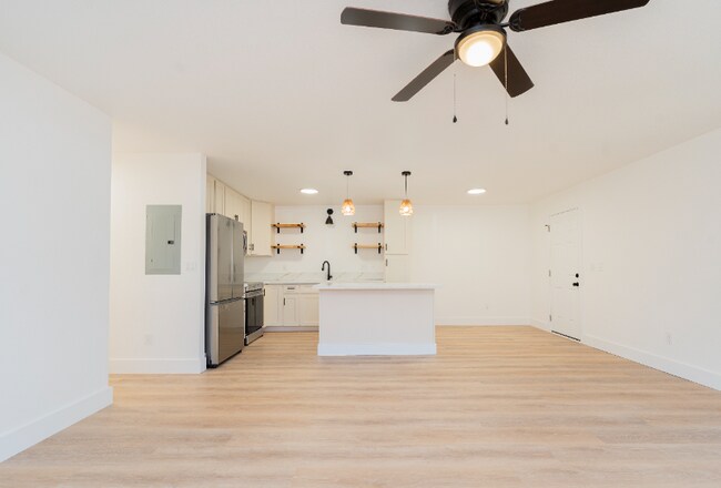 2114 Hewahewa Dr, Unit A in Wailuku, HI - Building Photo - Building Photo