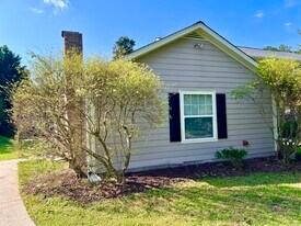 2614 Dorian Dr., Unit C in Snellville, GA - Building Photo