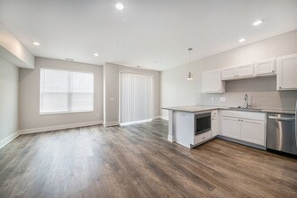3396 Rayjay Dr in Grand Rapids, MI - Foto de edificio - Building Photo