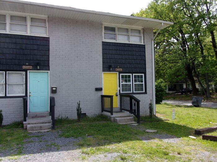 2407 Julia Ave in Charlotte, NC - Building Photo