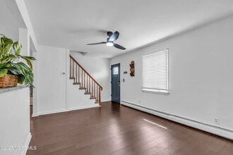 2 Schiverea Ave in Freehold, NJ - Building Photo - Building Photo