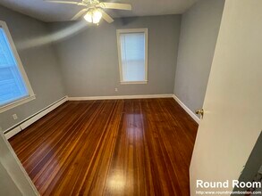 13 Edmunds St, Unit 1 in Cambridge, MA - Foto de edificio - Building Photo