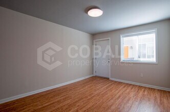 271 Glen Iris Dr NE in Atlanta, GA - Building Photo - Building Photo