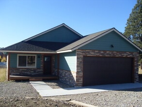 207 Carpin Cir in Pagosa Springs, CO - Building Photo - Building Photo
