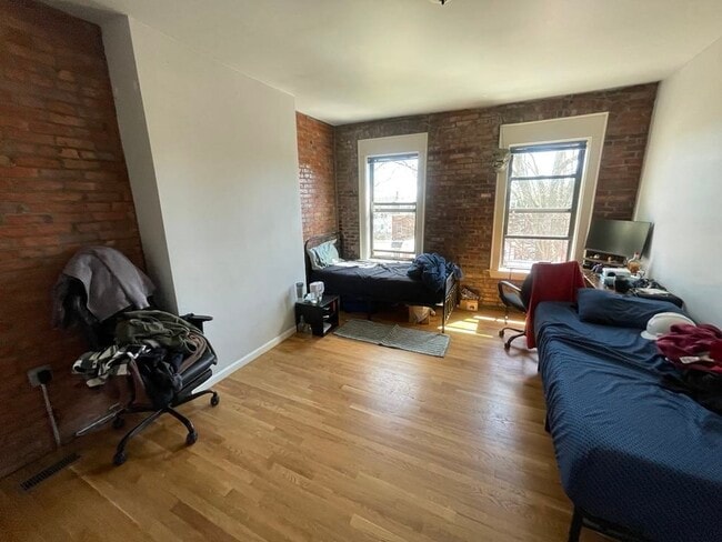 property at 18 Perrin St