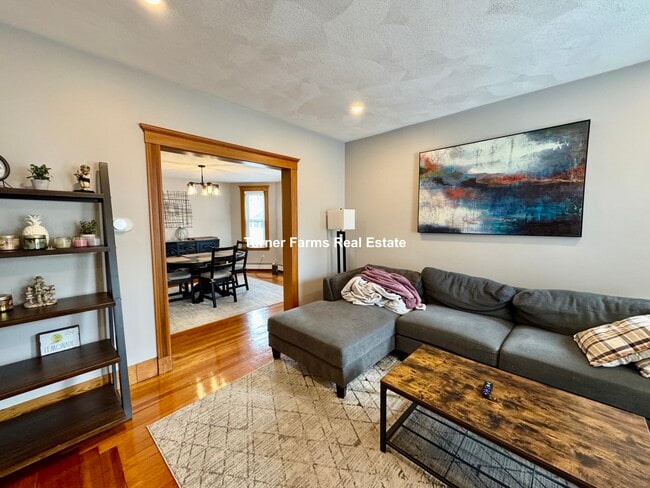 45 Bowen Ave, Unit 1