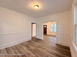 1104 Dartmouth St in Scranton, PA - Building Photo - Building Photo