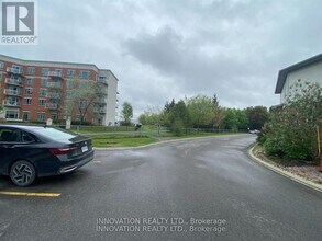 17 Santa Cruz Private in Ottawa, ON - Building Photo - Building Photo