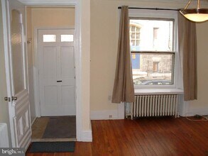 805 N Beechwood St in Philadelphia, PA - Building Photo - Building Photo