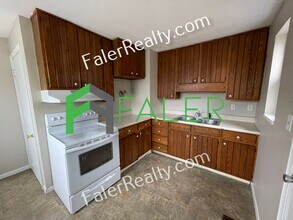 2747 Springmont Ave in Dayton, OH - Building Photo - Building Photo