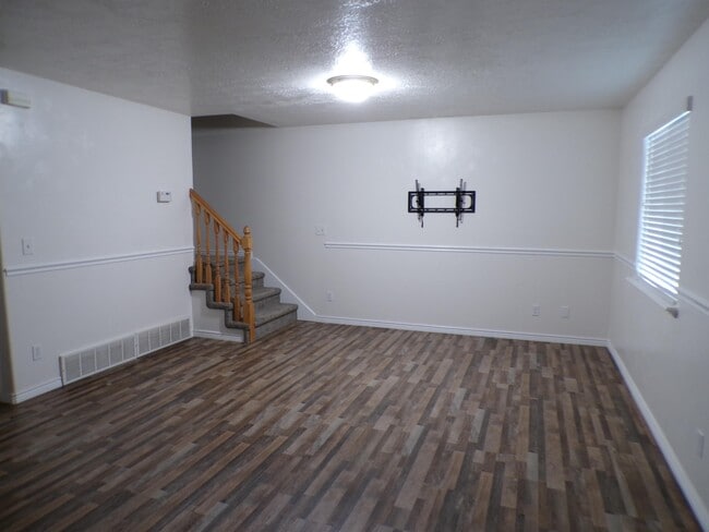 1464 S Silver Maple Ct in Payson, UT - Building Photo - Building Photo