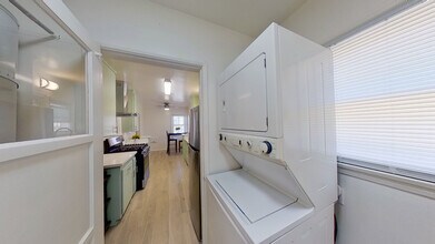 2908 W 85th St in Inglewood, CA - Foto de edificio - Building Photo