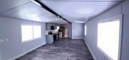 6364 Swarthmore Dr in Keystone Heights, FL - Building Photo - Building Photo
