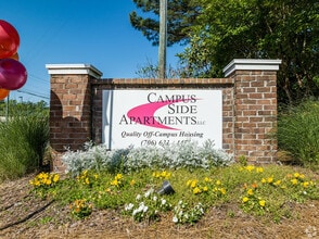 Campus Side Apartments in Augusta, GA - Building Photo - Building Photo