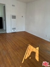 1111 12th St in Santa Monica, CA - Building Photo - Building Photo