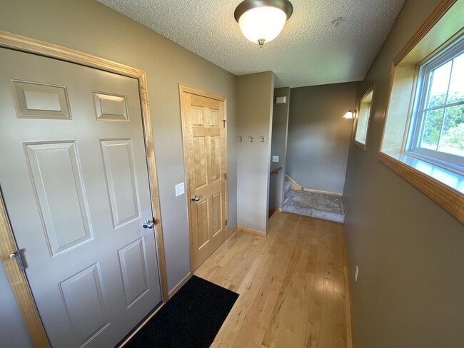 15323 Louisiana Ave in Savage, MN - Building Photo - Building Photo