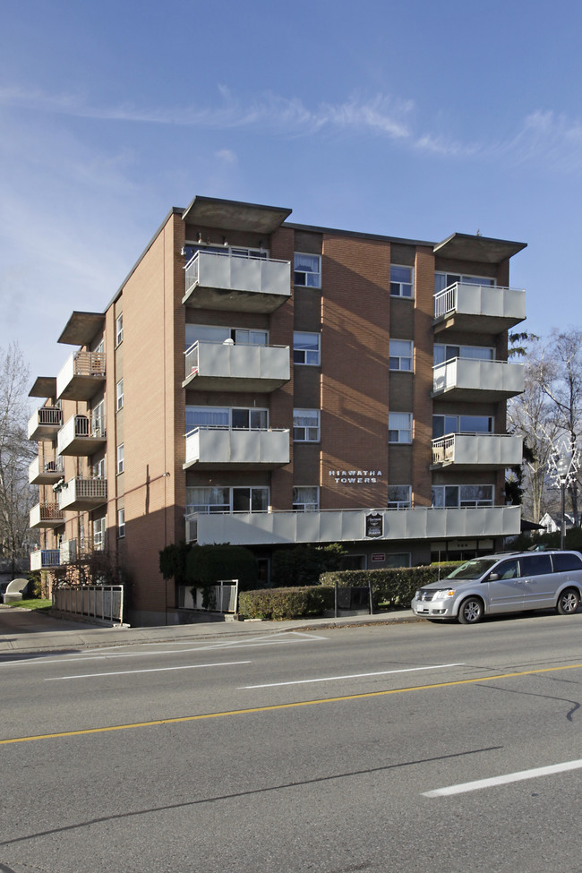 Hiawatha Towers in Mississauga, ON - Building Photo - Building Photo