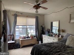 175 Fringetree Dr in West Chester, PA - Building Photo - Building Photo