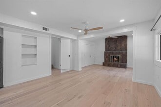 5001 Serrano Trail in Austin, TX - Building Photo - Building Photo