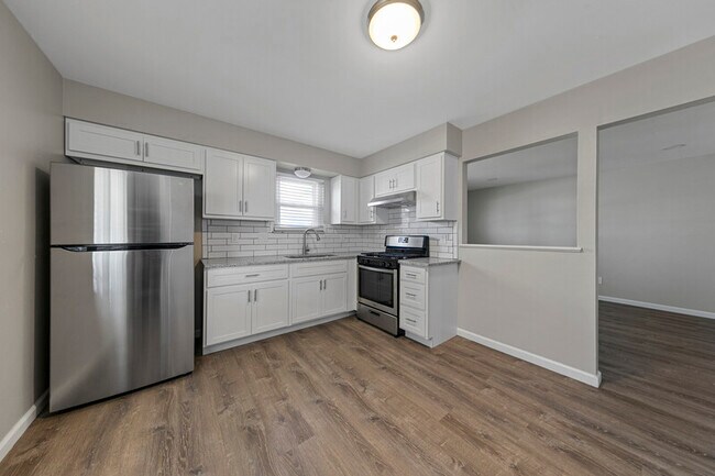 705-707 Red Oak Ln in O'Fallon, MO - Building Photo - Building Photo