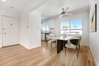 The Biarritz Apartments in Santa Monica, CA - Foto de edificio - Building Photo