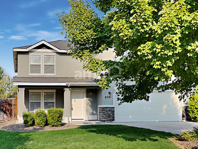 property at 4581 N Park Crossing Ave