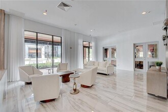 110 N Federal Hwy, Unit 1416 in Fort Lauderdale, FL - Building Photo - Building Photo