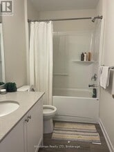 7789 Kalar Rd in Niagara Falls, ON - Building Photo - Building Photo