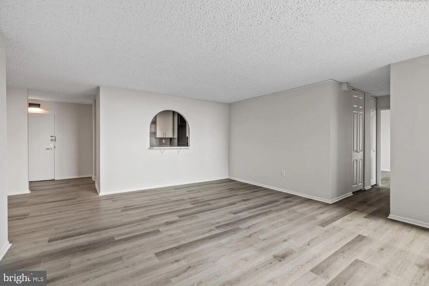 1500 Locust St, Unit 1B-1609 in Philadelphia, PA - Building Photo
