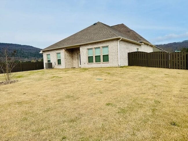 9071 Mountain Preserve Blvd SE in Gurley, AL - Building Photo - Building Photo