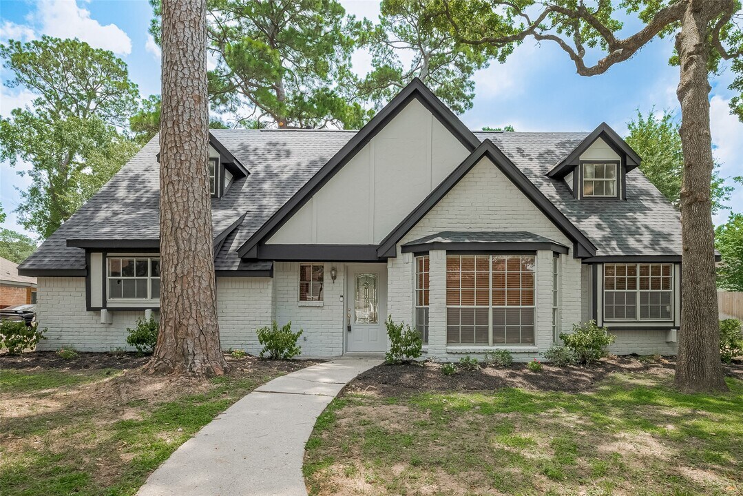 12611 Campsite Trail in Cypress, TX - Building Photo
