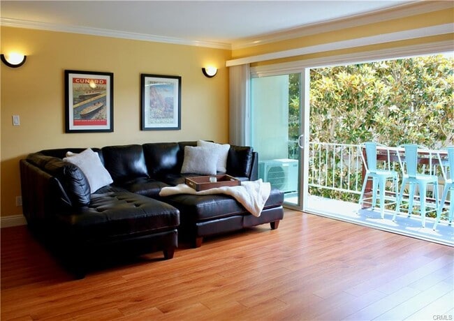 2235 W 25th St, Unit 105, Unit 105