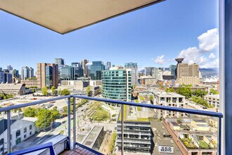 188 Keefer Pl in Vancouver, BC - Building Photo - Building Photo
