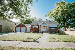 3471 Jeannette Ave in Toledo, OH - Building Photo